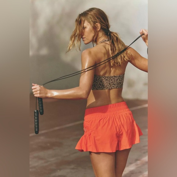 NWT FP Movement Get Your Flirt On Pleated Shorts in Scarlett - Picture 3 of 10